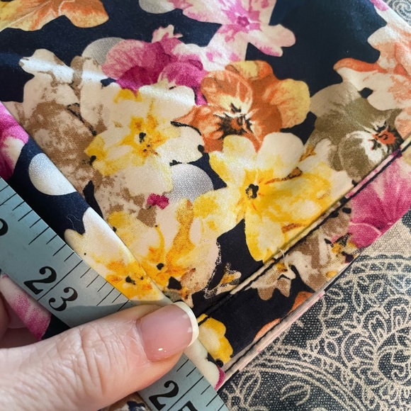 Anthropologie cropped cotton pant - Picture 6 of 7